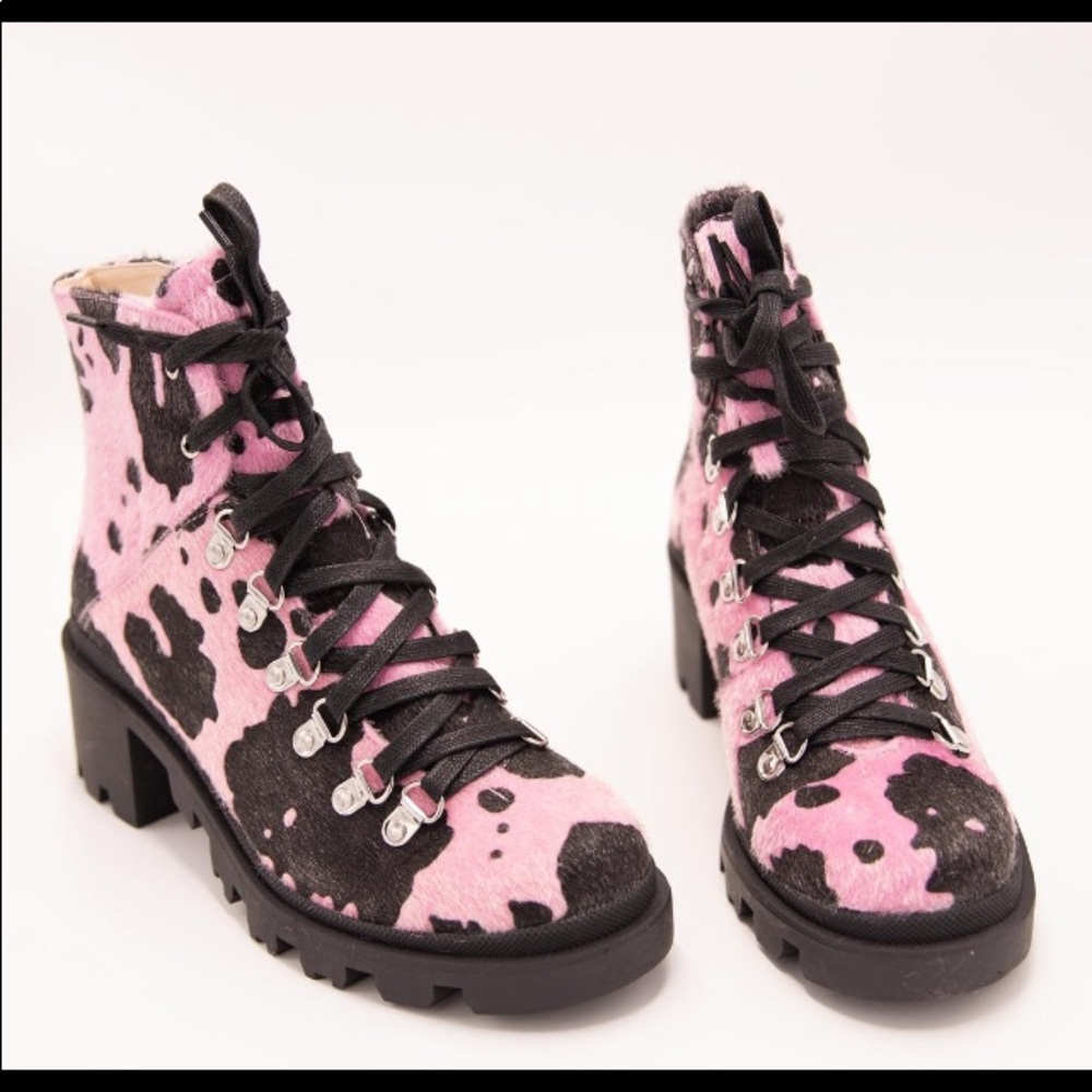 New pink booties